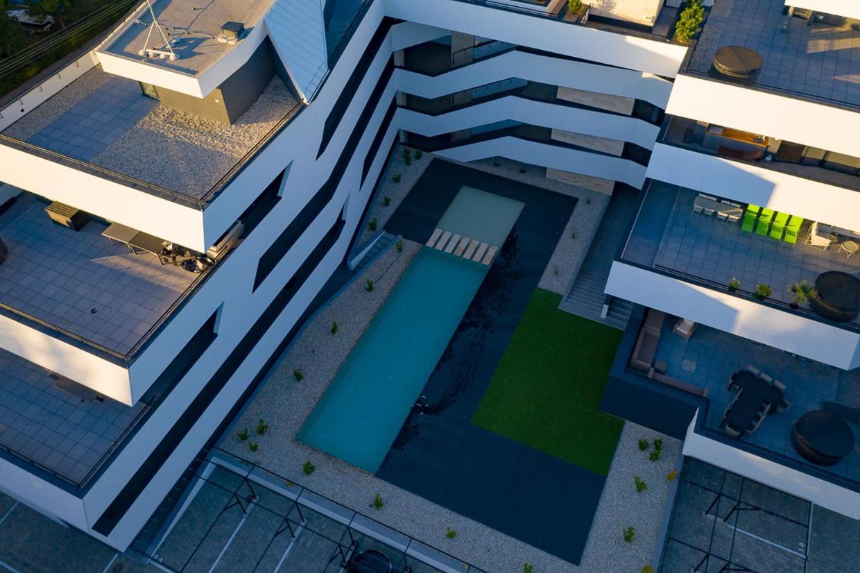 Marina Apartman Hotel Balatonszemes Exterior photo