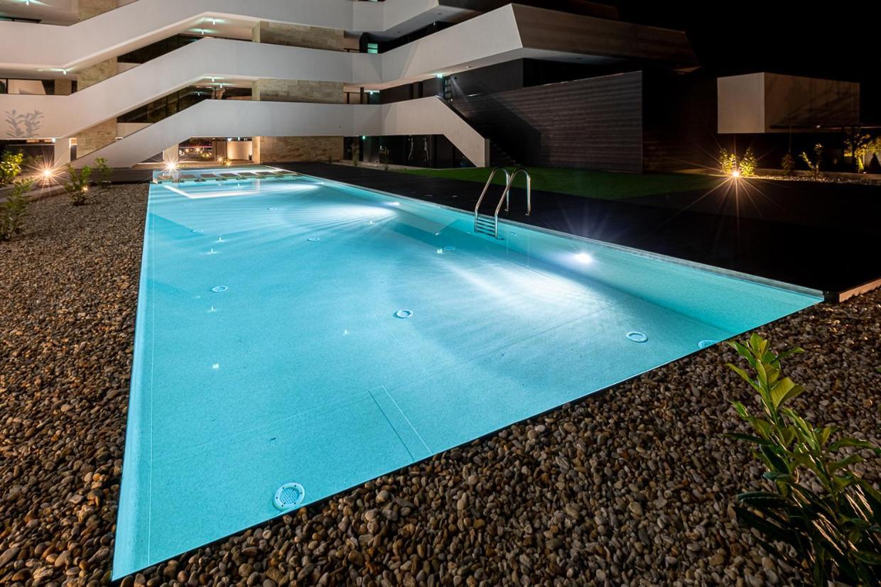Marina Apartman Hotel Balatonszemes Exterior photo